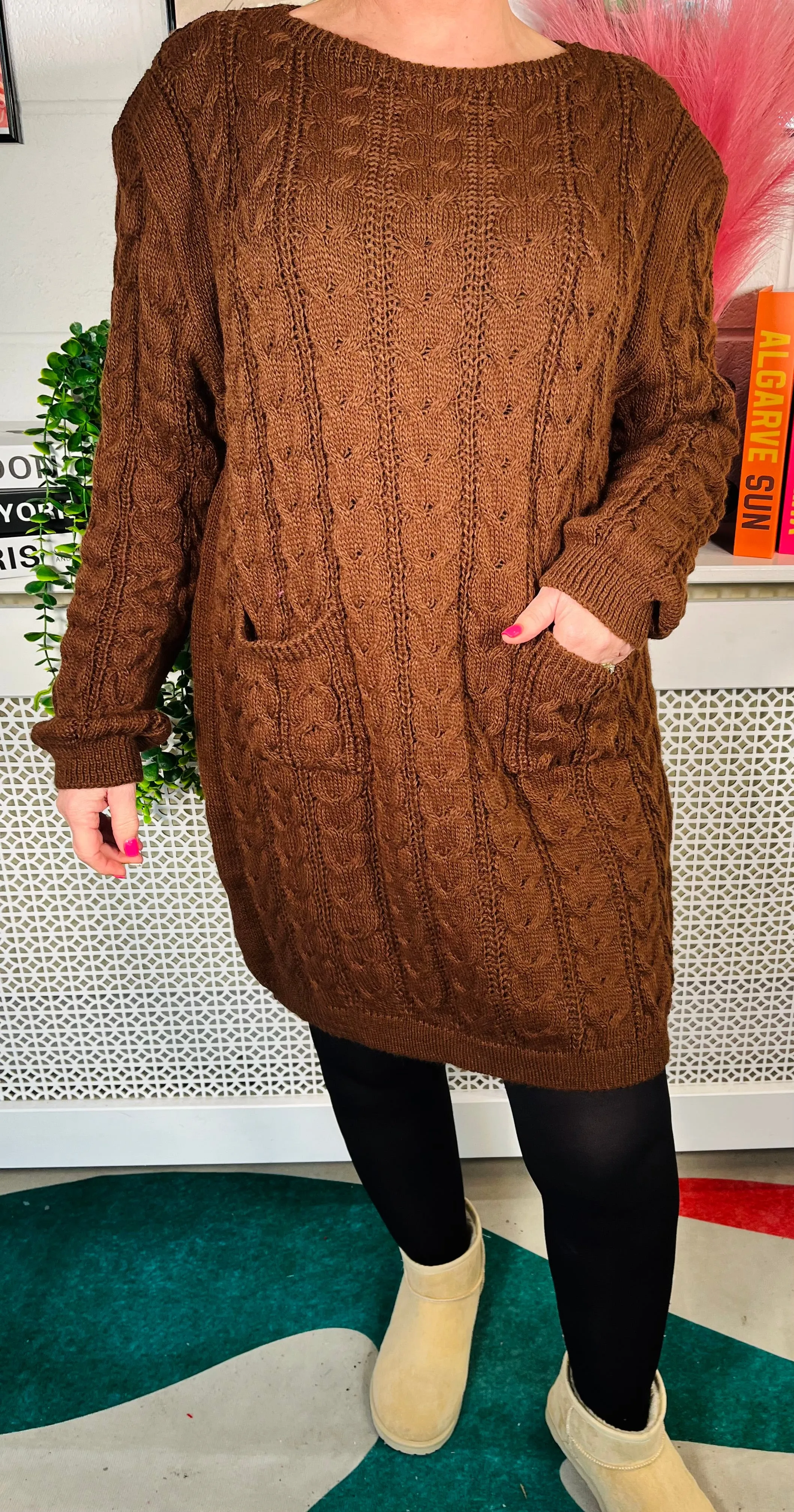 Edinburgh Knitted Dress - Chocolate